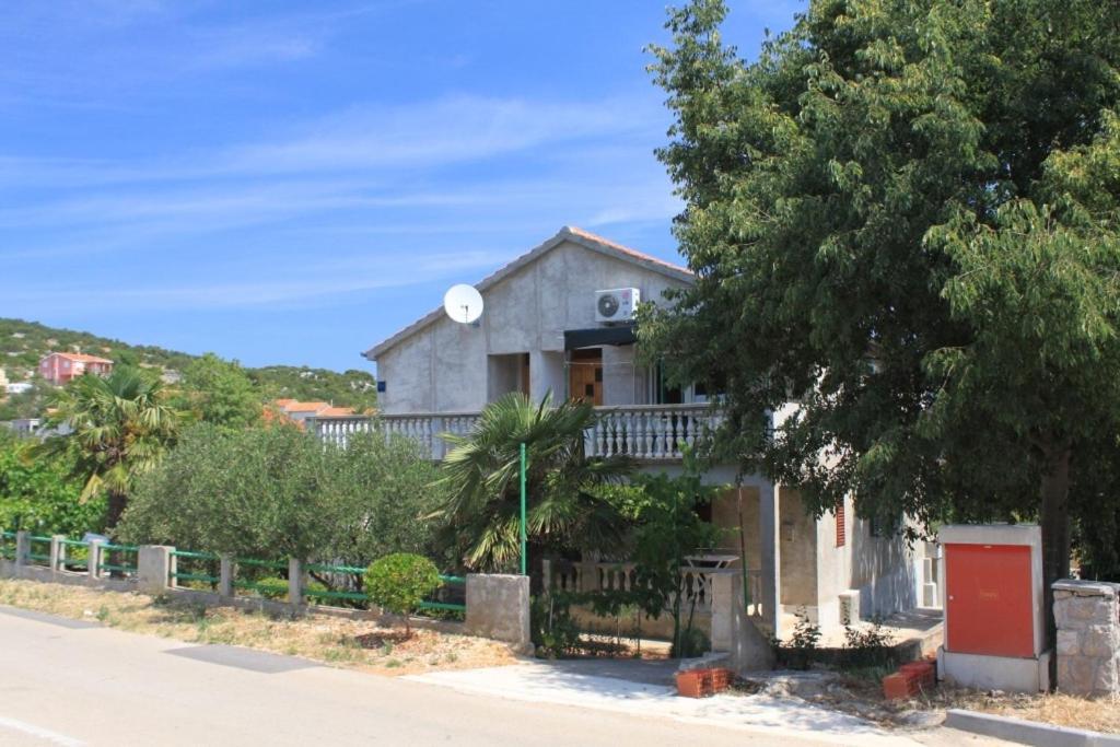 Apartments With A Parking Space Sali, Dugi Otok - 8172 エクステリア 写真